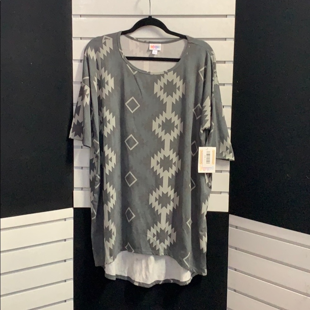 LulaRoe Irma tunic
